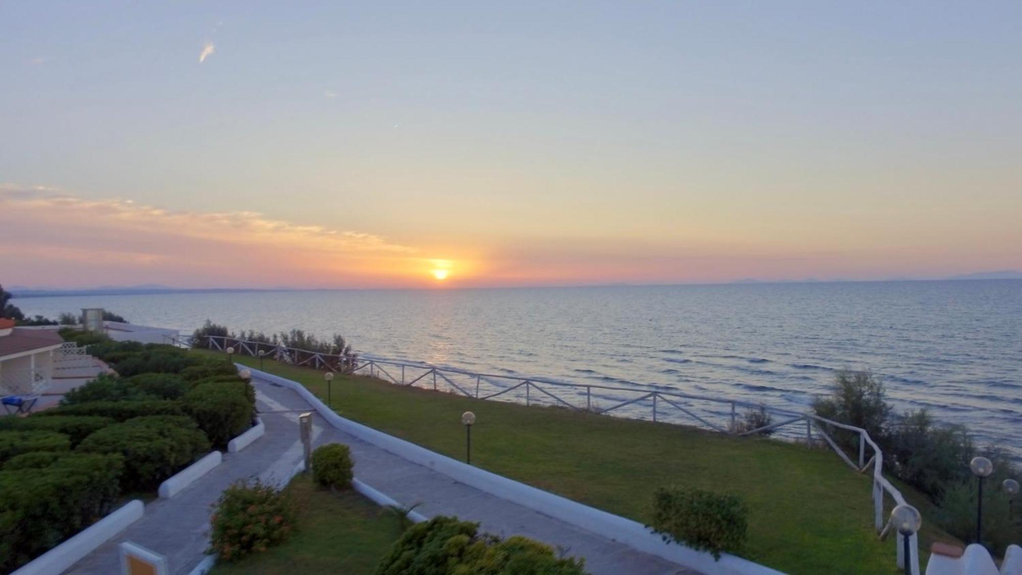 Acqua Di Mare Hotel E Resort 索尔索 外观 照片